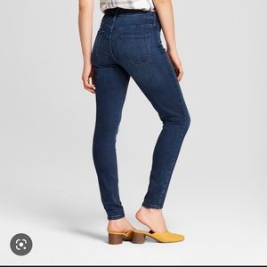 Universal Thread Skinny Jeans
